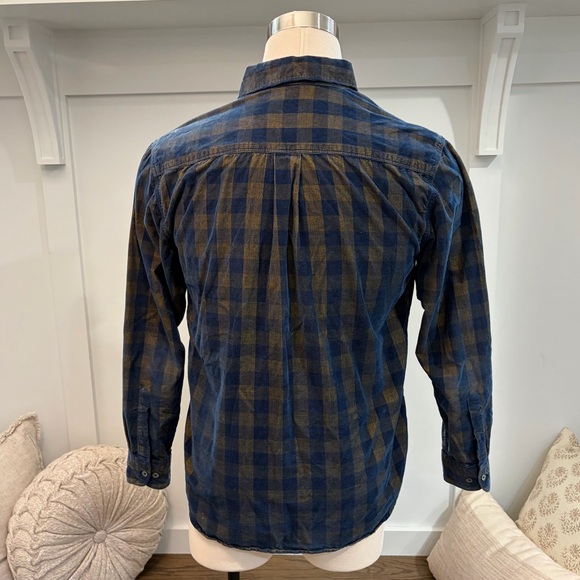 32 Bar Blues Navy and Brown Plaid Corduroy Men's Shirt Size Medium - Picture 2 of 4